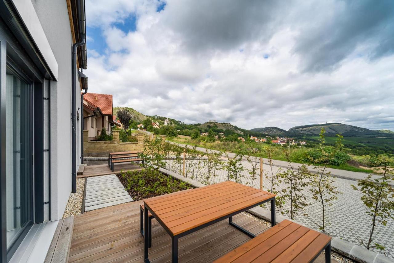 Domy pod Pálavou Apartamento Klentnice Exterior foto