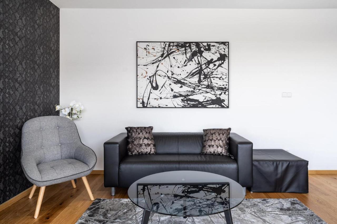 Domy pod Pálavou Apartamento Klentnice Exterior foto